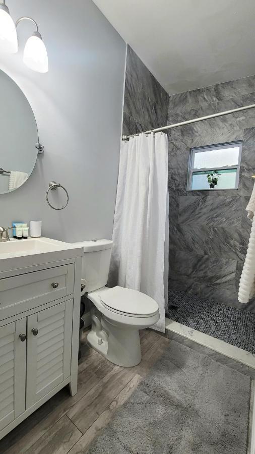 Beachway Inn Lantana Zewnętrze zdjęcie